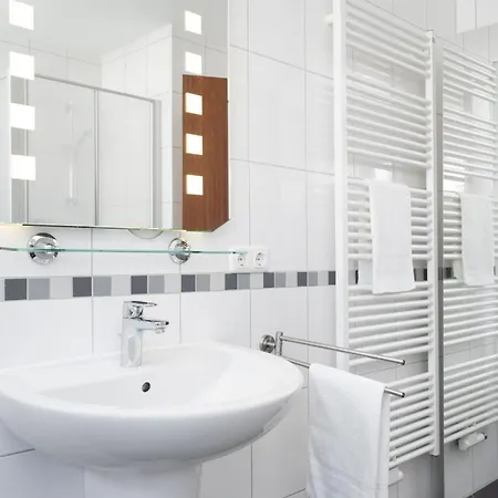 Haus Waidmannsruh Waidmannsheil * Kellenhusen